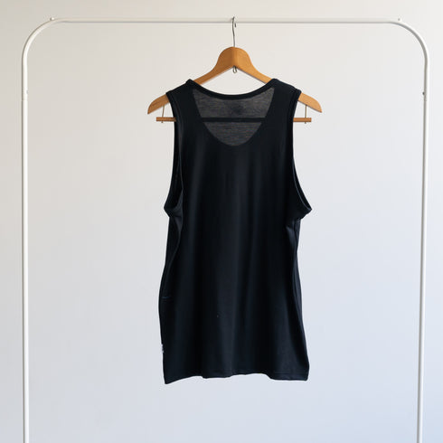 Mee × TankTop black