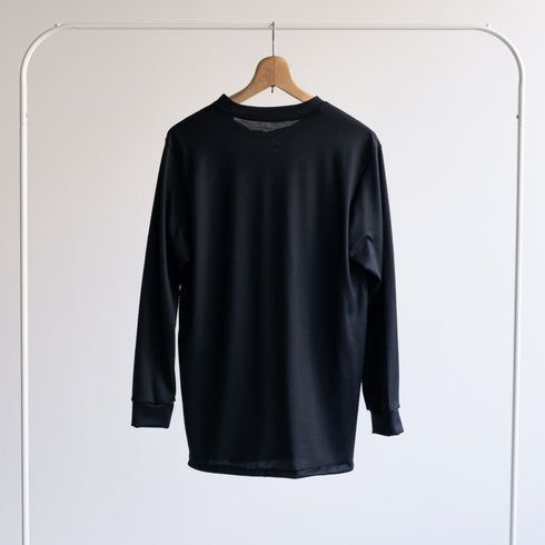 Mee × LongTee black